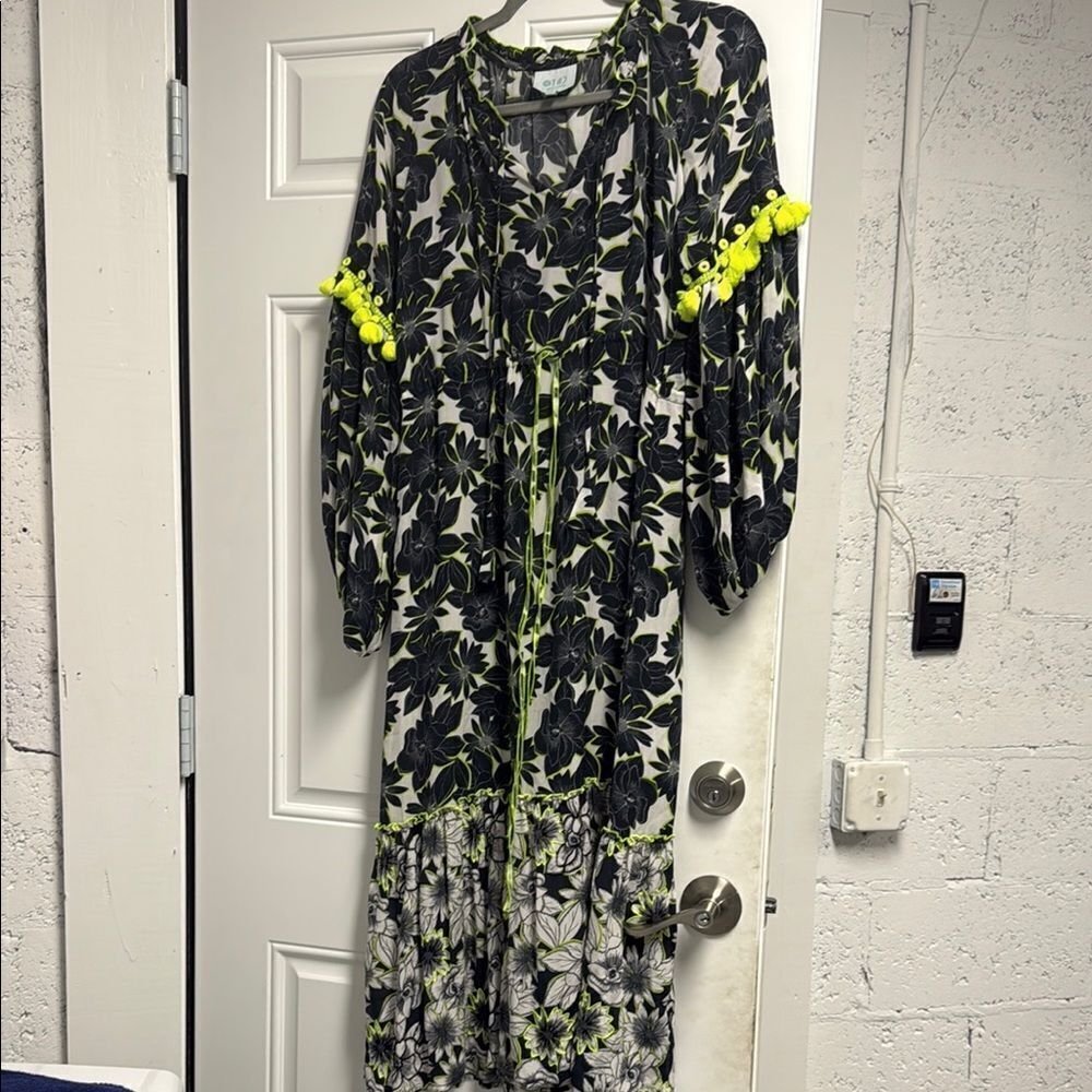 Floral Black and Green Dress - TAJ - Size Medium - Like New Maxi Dress